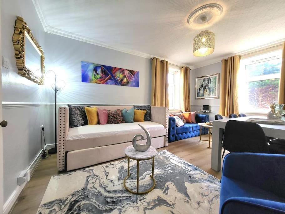 4 Bedrooms Apartment By Sensational Stay Short Lets & Serviced Accommodation Единбург Екстер'єр фото